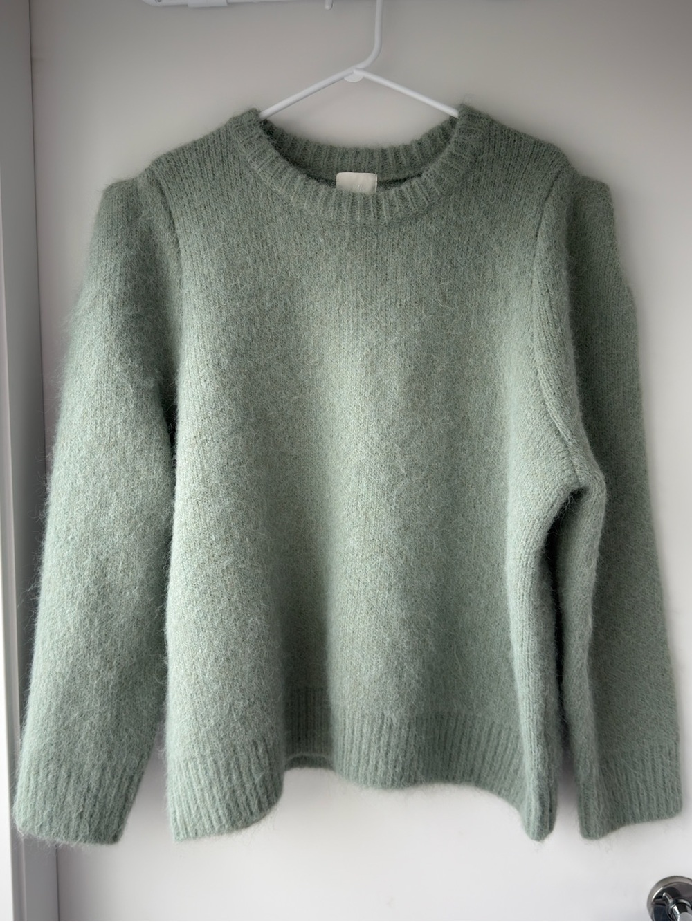 H&M Soft Crewneck Sweater in Light Sage Green